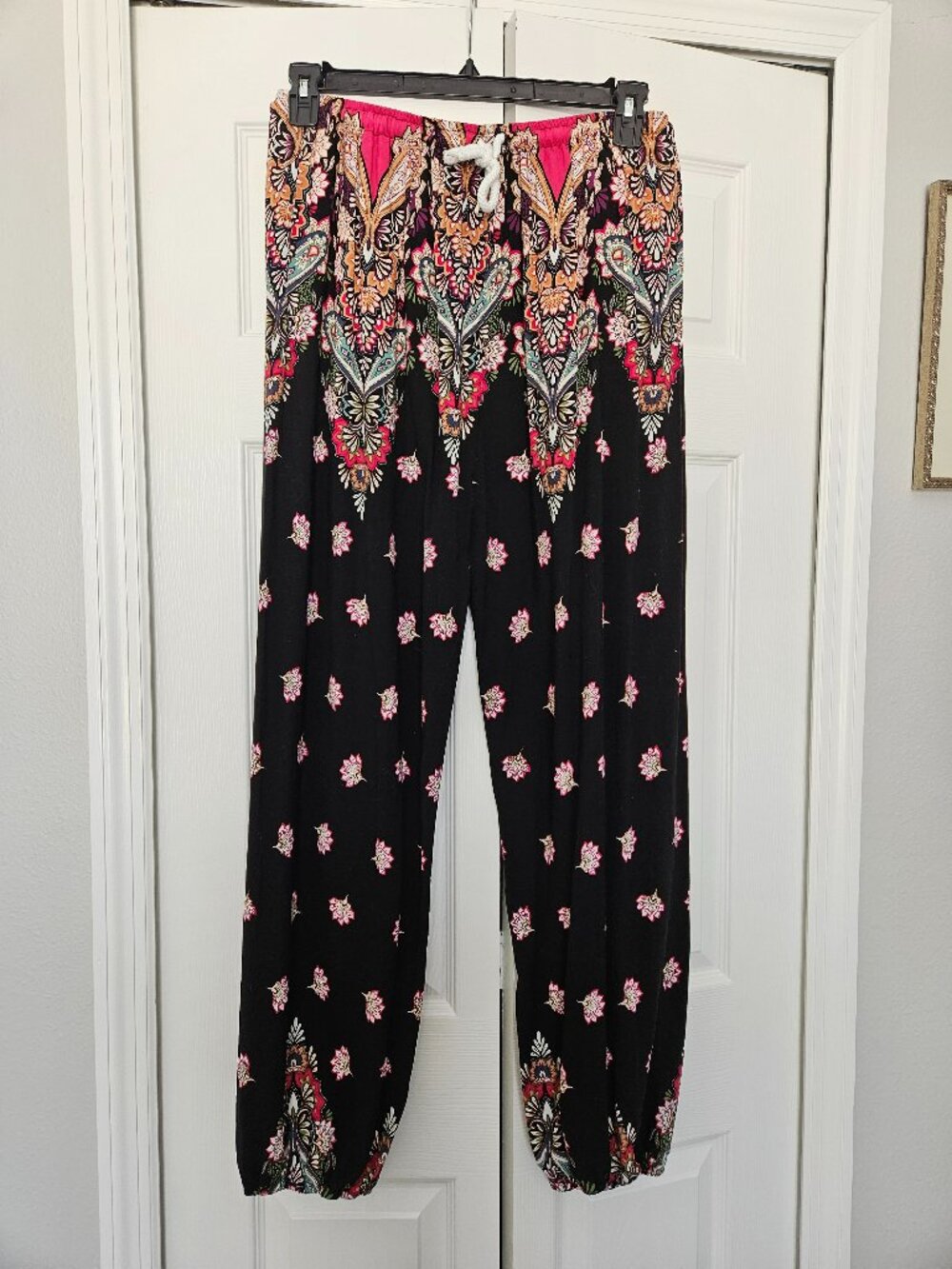Black and Pink Bohemian Ankle Pants